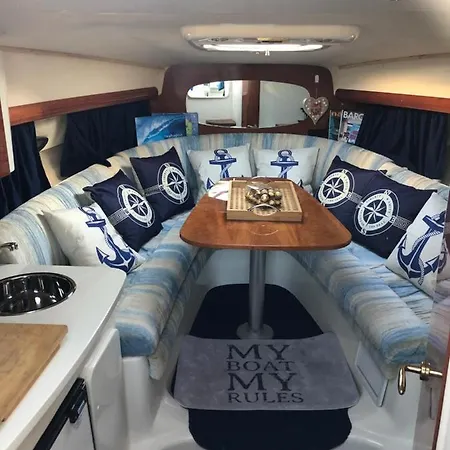Bea Boat Charter Menton